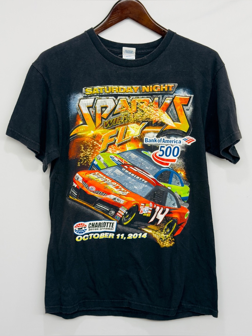 Vintage Nascar Racing Shirt Mens  Med. Charlotte Motor Speedway BofA 500 2014